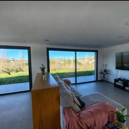 Bungalow, Gated, Fruit Tress, Private Pool, Peaceful * Bombarral